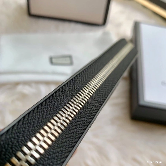 Hyper Peter ZIP AROUND GUCCI LEATHER WALLET 0825